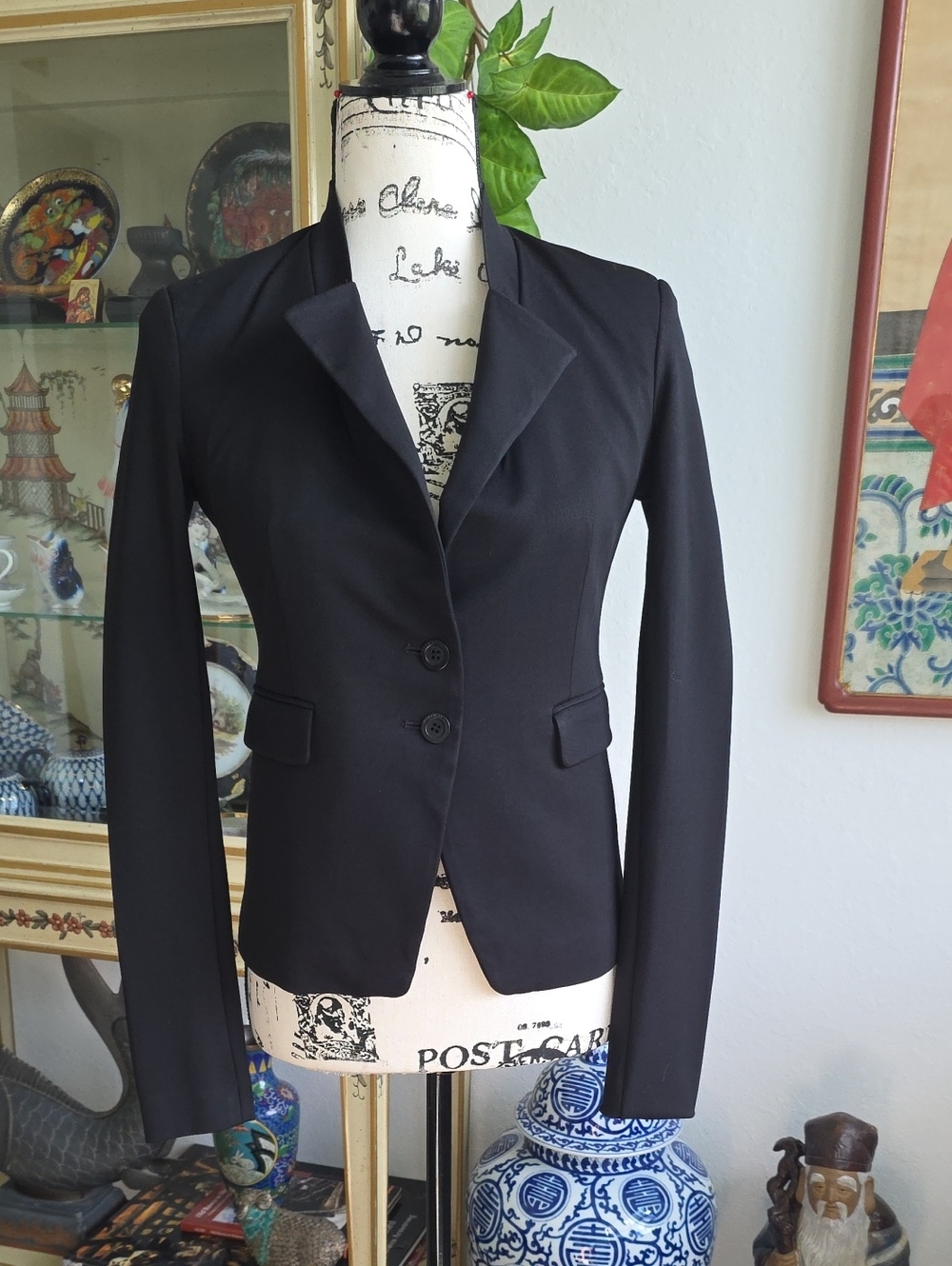 Pinko single-breasted black blazer